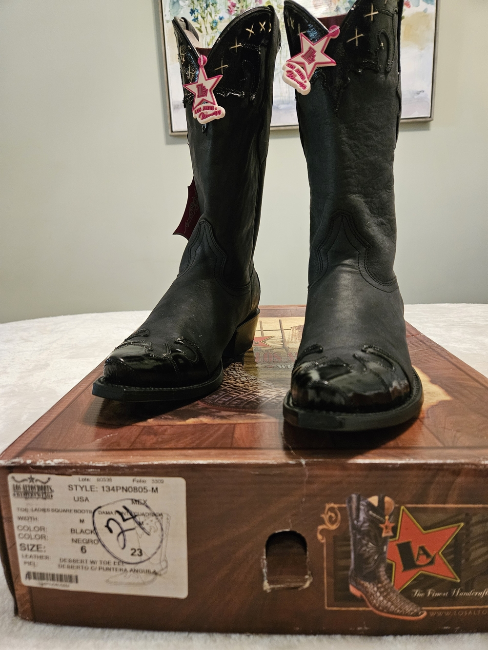 Women's Los Alto Black Boots for Classic Western Style Size 6